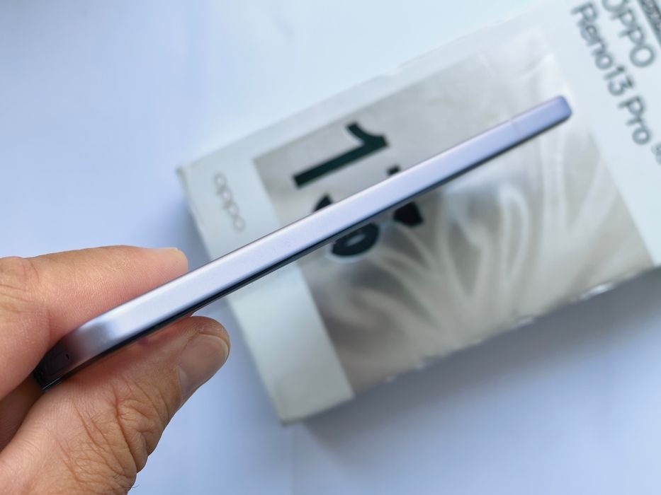 Oppo reno 13 pro