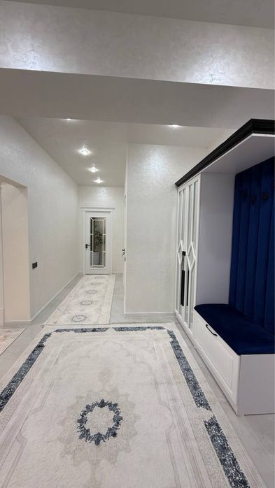 Продается 3 ком. Квартира площадью 105 кв.м. В Согдиане ор. Мечеть