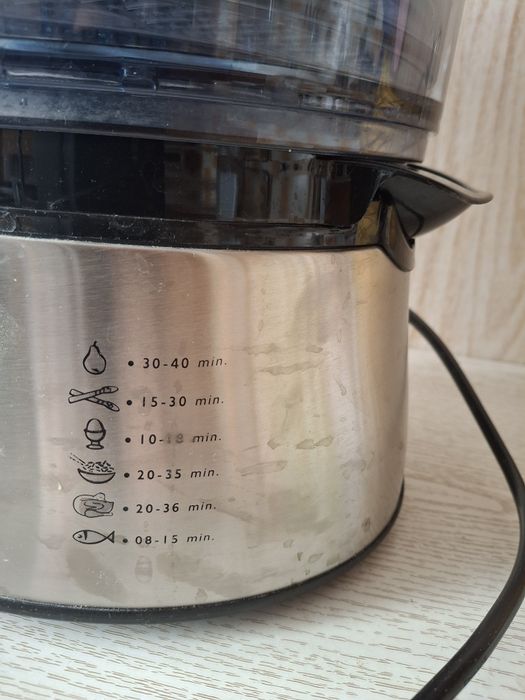 Продавам уред за готвене на пара