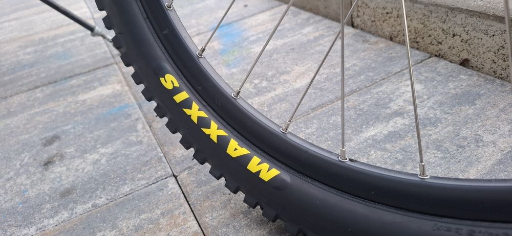 Bicicleta rockriderST 920 roti 24' frane hidraulice, furca aer