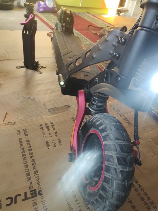 Электронный самакат куго 2