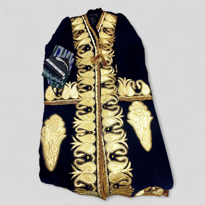 ЧАПАН новый продаётся