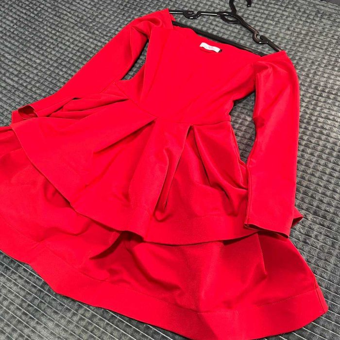 Новое платье Size: S