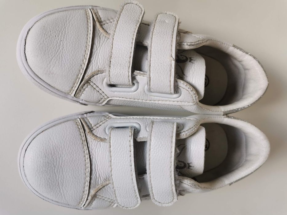 Меки спортни обувки Apawwa 27