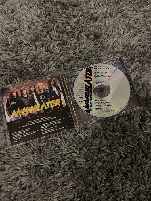 Метъл диск на Annihilator