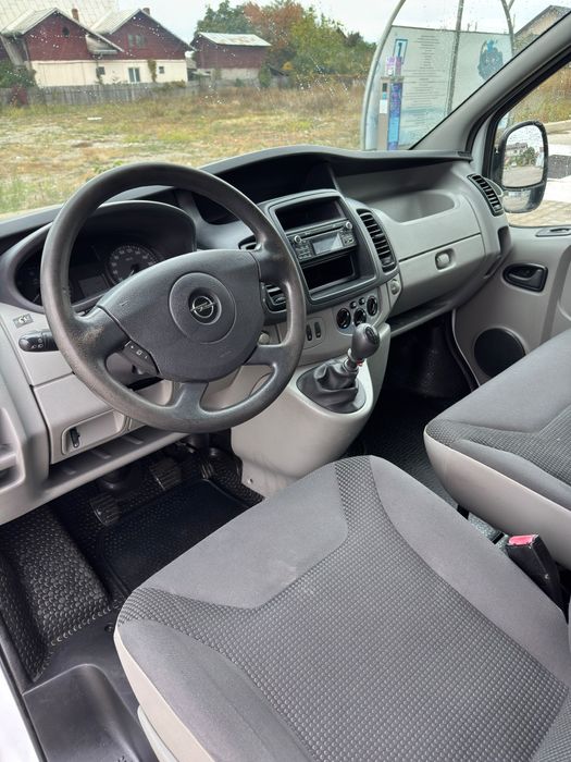 Opel Vivaro 2.0 Diesel 115CP Euro 5