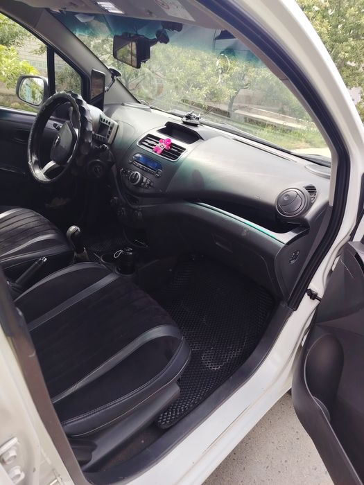 spark sotiladi srochno