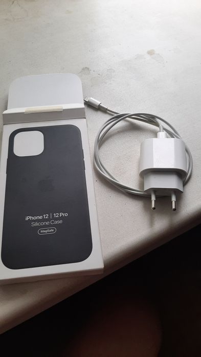 Оригинал зарядка и чехол