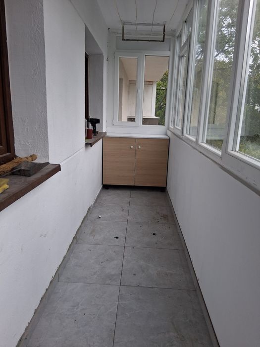 Reparati glafuri dupa montaj uși ferestre balcoane ,zugraveli
