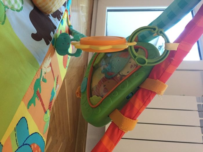 Музикална интерактивна гимнастика килимче за бебе Bright Starts