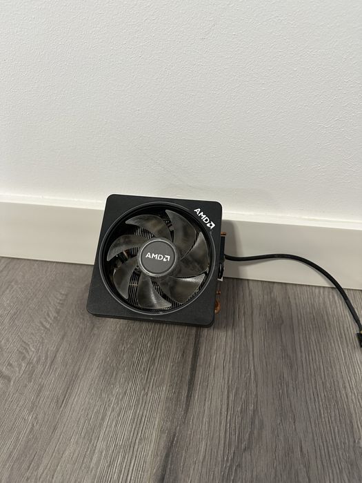 Procesor AMD RYZEN 7 2700X, 3.7GHz/4.3GHz, Socket AM4