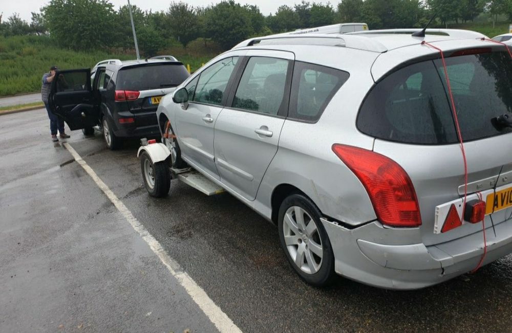 Врата Пежо 308 SW Комби СВ на части