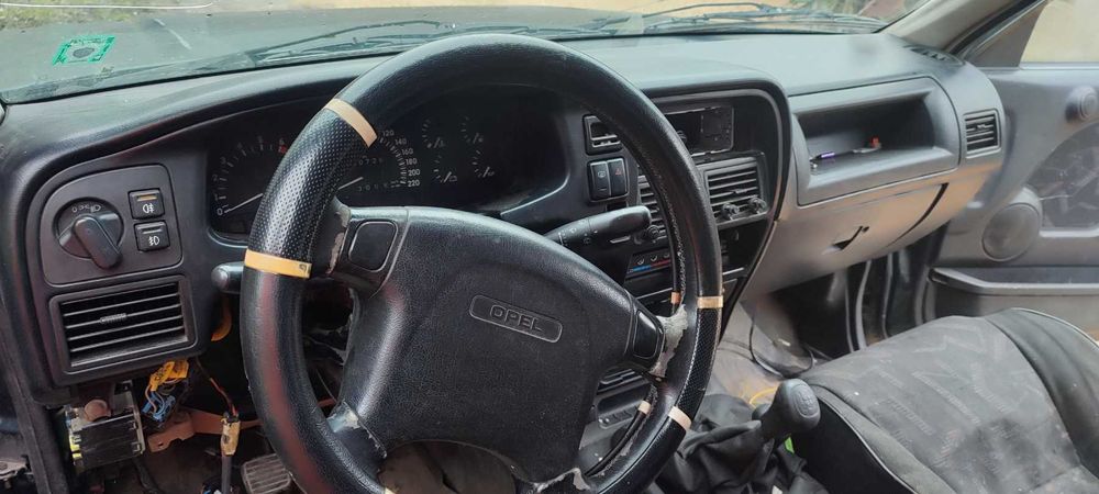 Продавам Opel Frontera 1999г.