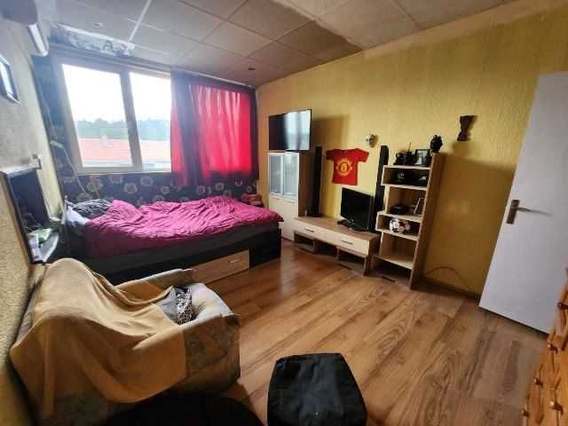 Продава се Двустаен апартамент в Търговище, Център - 60 кв.м за 1020 €/кв.м - Снимка #4