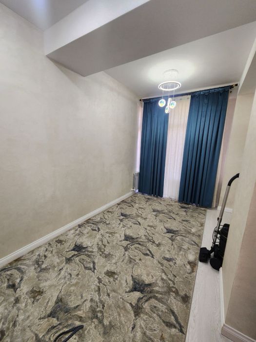 Yakkasaroy city mallda joylashkan, 3-honali hamma sharoitlari bor