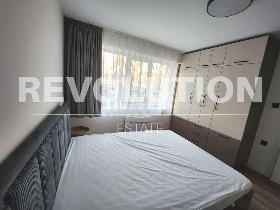 Дава се под наем Тристаен апартамент в Варна, Чайка - 67 кв.м за 947.58 € - Снимка #4