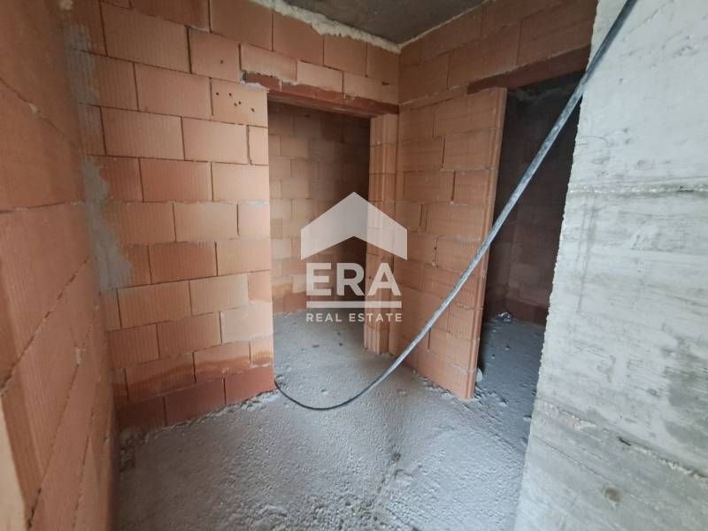 Продава се Двустаен апартамент в Варна, м-т Пчелина - 67 кв.м за 971 €/кв.м - Снимка #7