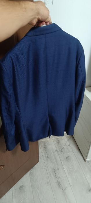 Vând sacou albastru