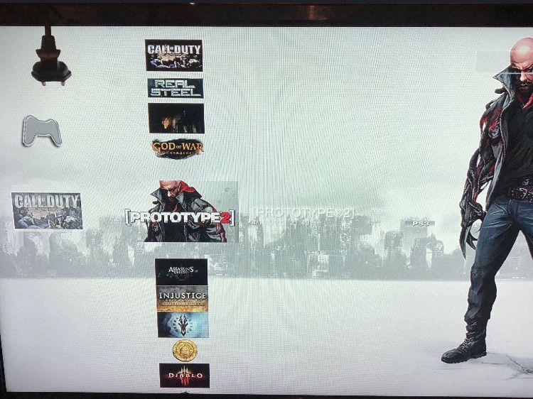 PlayStation 3 super slim (500GB)