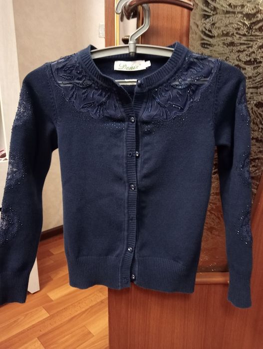 Продаю школьные Формы