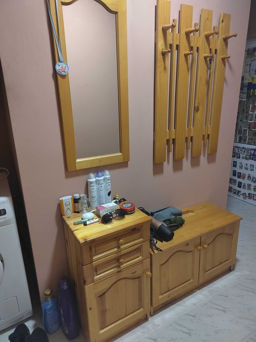 Комплект мебели за антре