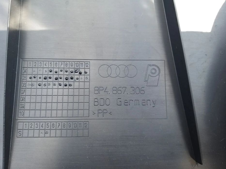 Fata tapiterie usa dreapta spate audi a3 8p 8p4867306