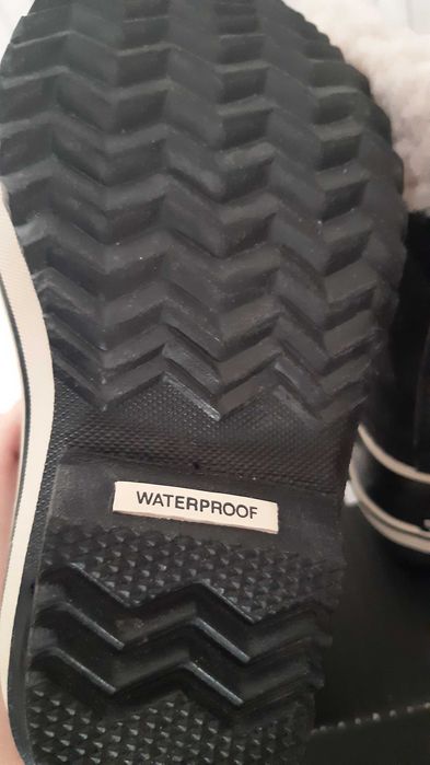 Lotto N25 нови маратонки