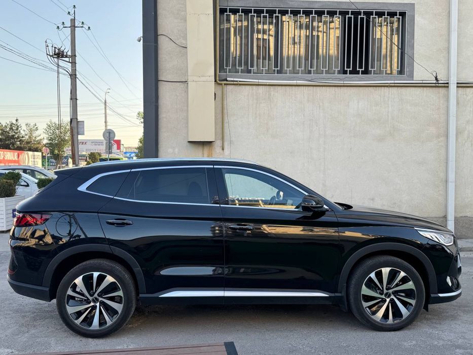 Song plus DM-i gibrit 1150 km yuradi