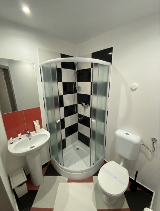 Pensiune/Cabana/Ciubar/Sauna/14 camere-baie proprie/Sucevita/Bucovina