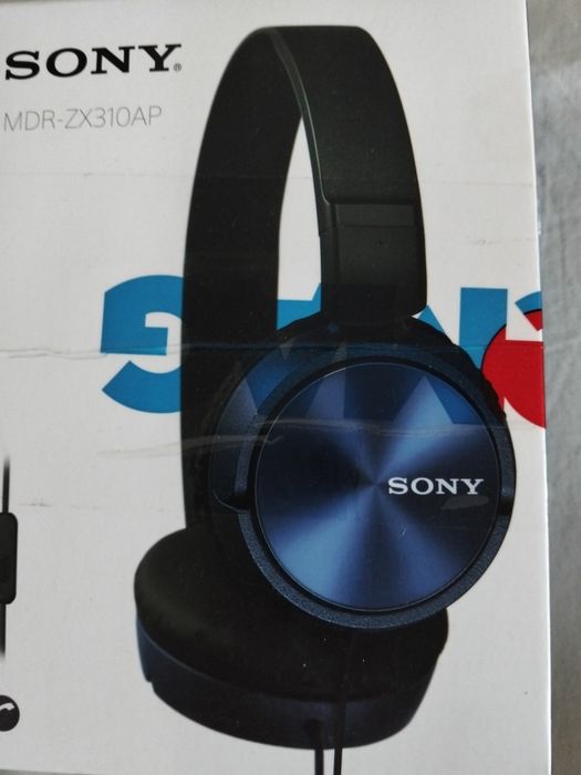 Căști Sony ,cu mufă jak