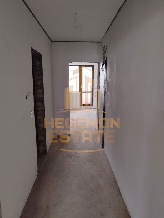 Продава се Двустаен апартамент в Варна, Погреби - 70 кв.м за 1895 €/кв.м - Снимка #5