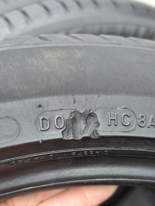 Vând patru anvelope de vara michelin primacy 4 225 45 17 dot 0522