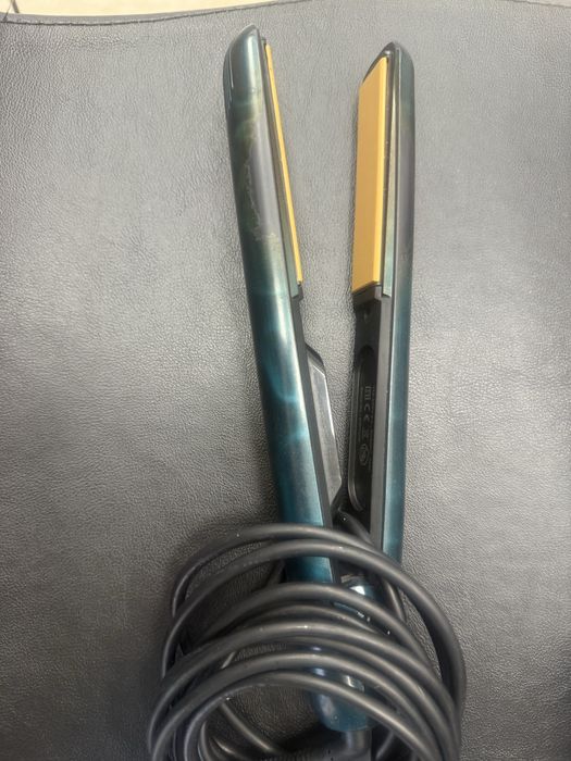 Remington преса за коса