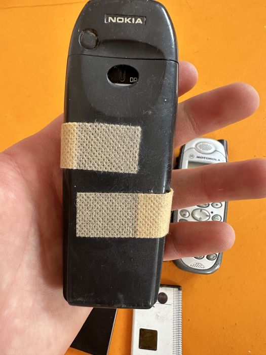 Nokia и Motorolla легендарные телефоны