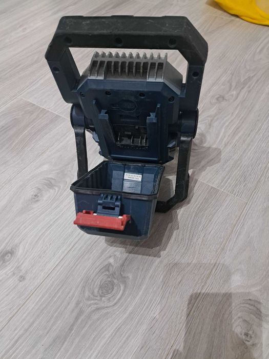 Far ,lanterna Bosch 14.4 v , 18 v GLI 18V - 2200C