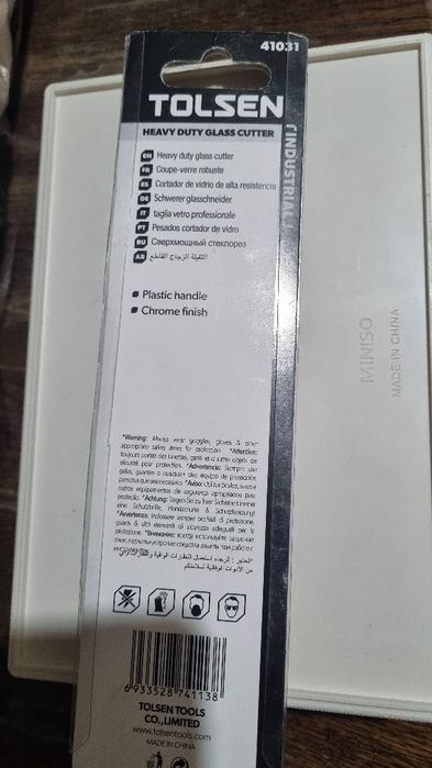 Алмазный стеклорез новый