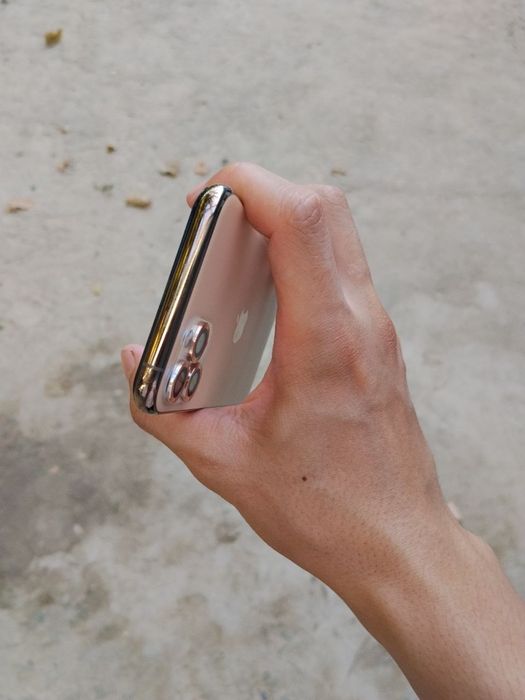 Iphone11pro sotiladi