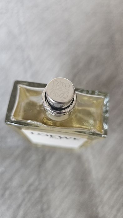 Продам парфюм Loewe 001