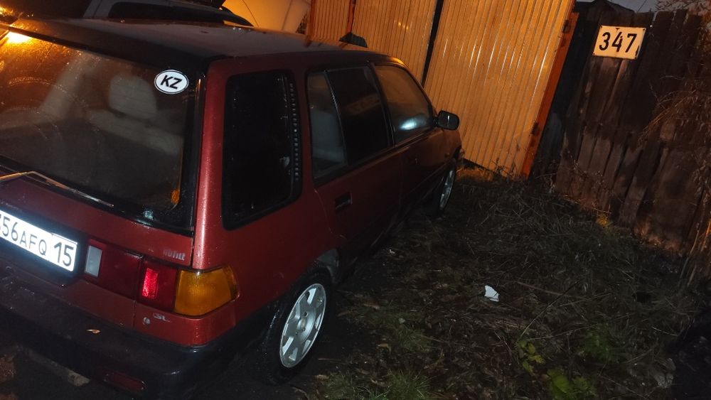 Продам Хонда Шатл цивик .