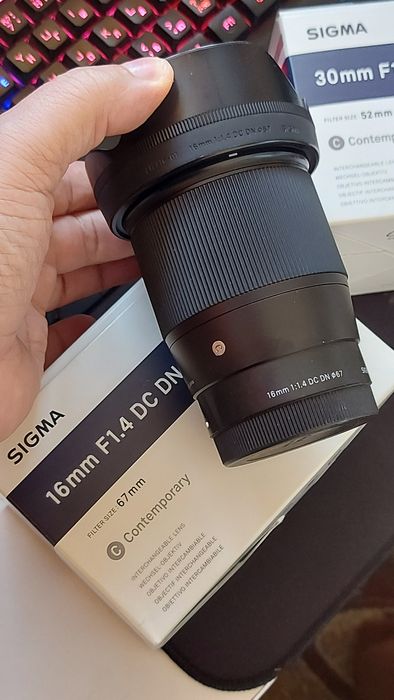 Sigma 16 mm f 1.4
