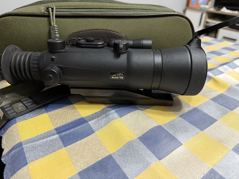 Ловен прибор за нощно виждане Dedal 180 HR Night Vision
