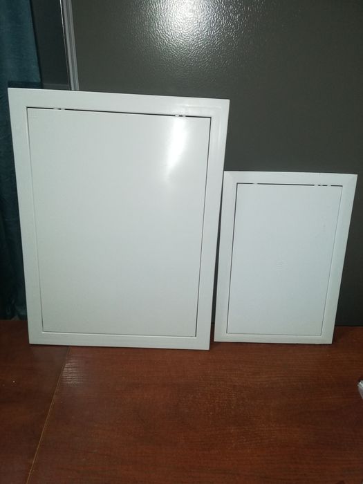 Продам вентиляционныедверцы.