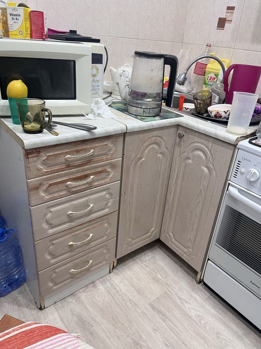 Кухоннай гарнитур отдам даром Прихан