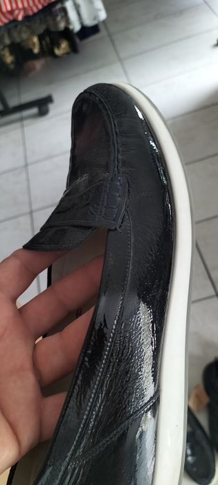 Adidași noi 42..