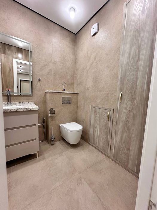 Продам в ЖК Казахстан 3/6/10, 88 кв.м + балкон