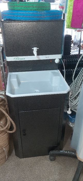 Умывальник с электро нагревателем