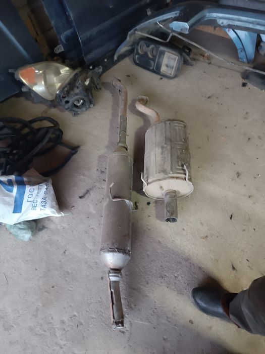 Продаю кузовные детали на Хонда CRV-2