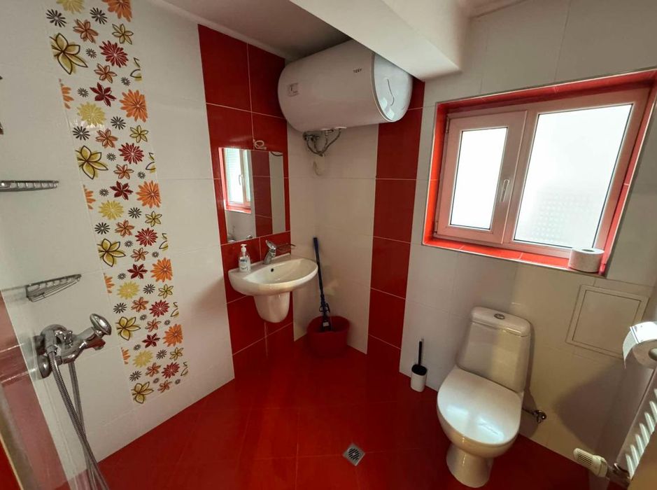 Дава се под наем Тристаен апартамент в София, Център - 62 кв.м за 700 € - Снимка #5