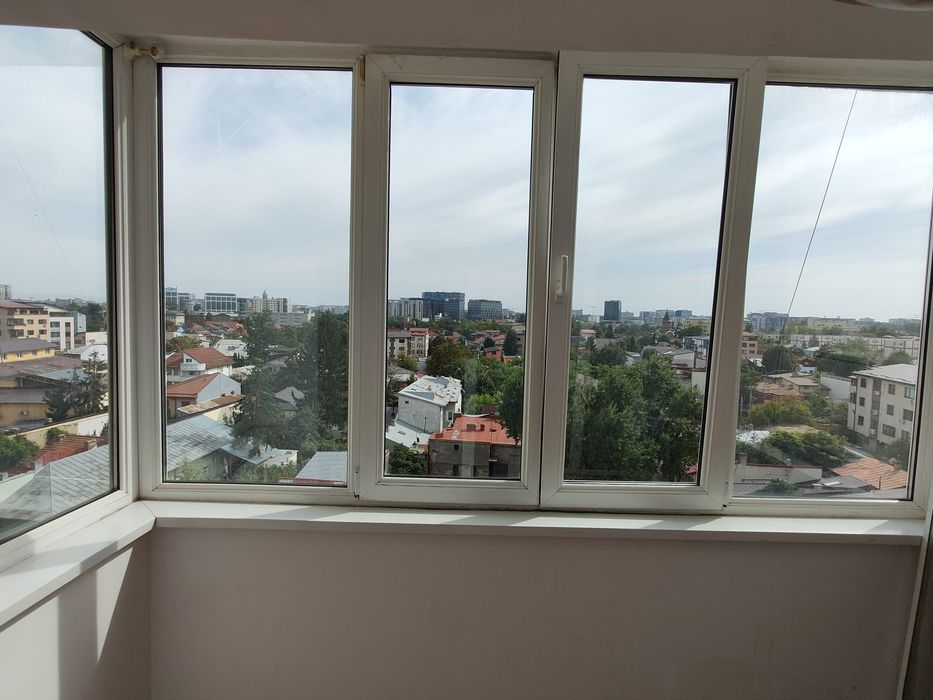 Apartament 3 camere Crangasi 6/10 Vedere Superbă Parc 8 min de Metrou și Piata