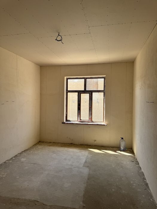 Уй сотилади Зангиота